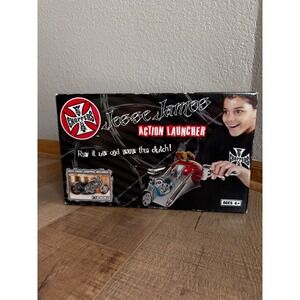 2005 West Coast Choppers Jesse James Action Launcher 1:18 Scale Motorcycle Set